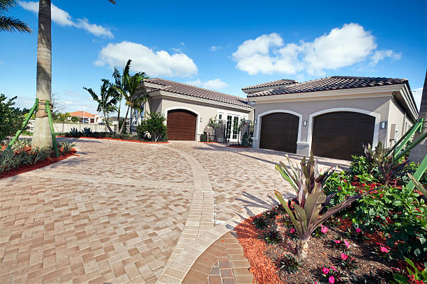 Best Best Driveway Pavers  in North Syracuse, NY